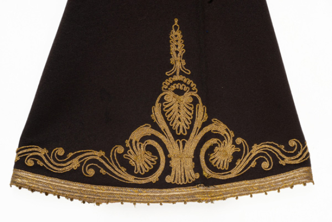 Detail of the terzidiki embroidery at the hem of the sleeve