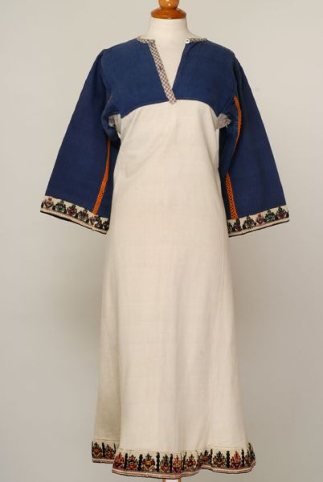 Women's p'cham'ssou (chemise) from Kavakli