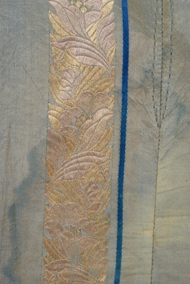 Detail of the embellished decoration