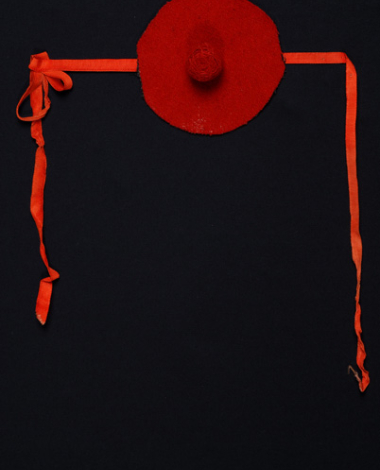 Tsoutsouli with koukounta, accessory of paezana's headdress