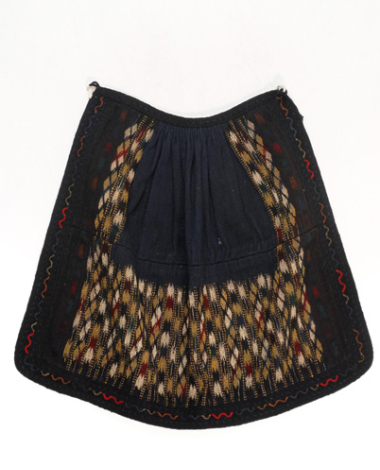 Poal, woollen thick wooven apron with embellished geometrical motifs