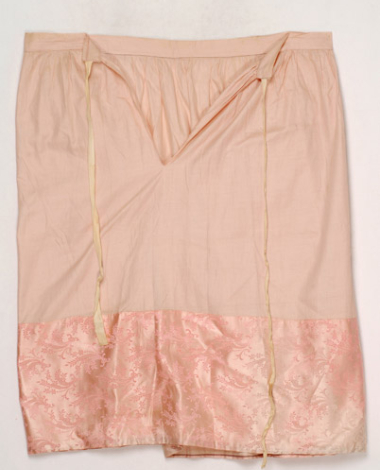 Skirt from the western villages of Pagoni