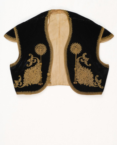 Sleeveless jacket ornamented with terzidiko gold embroidery