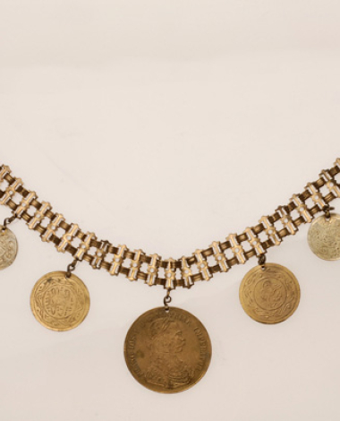 Doubloni, jointed, gold-plated pendant with a big Austrian coin and gilded coins
