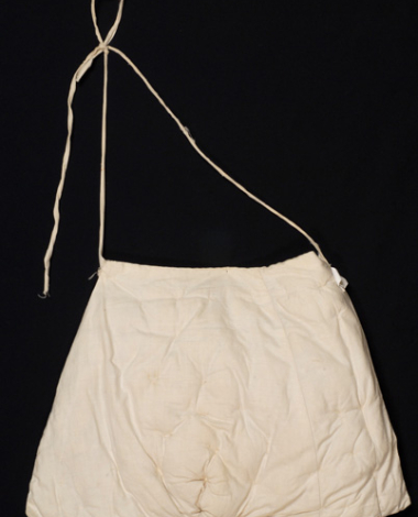 Under skirt padding (tourtouri) for the minoan copies 