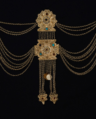 Double tsaprazi, chain gilt filigree torso ornament decorated with colourful stones