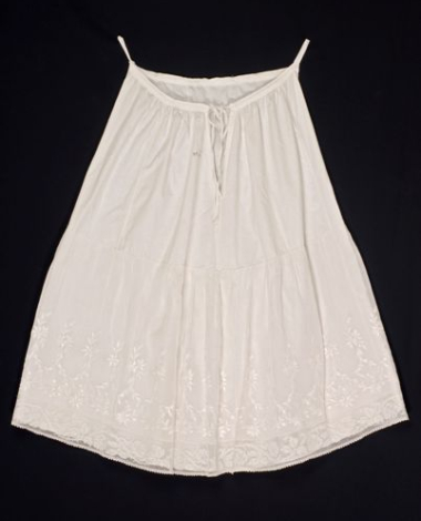 Women's missofori (hand-loomed petticoat), possibly from Corfu