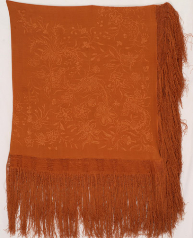 Silk kerchief worn around the waist with fringed edge