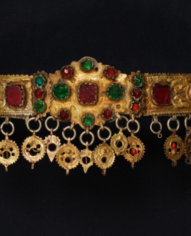 Assimoyordano, silver filigree netting with semi-precious stones and various suspended elements (Macedonia, Thrace)