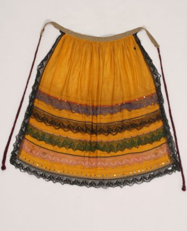 Poditsa or bros'nela, festive apron