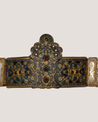 Zounari me tin korona, jointed belt with a gold-plated cast buckle 