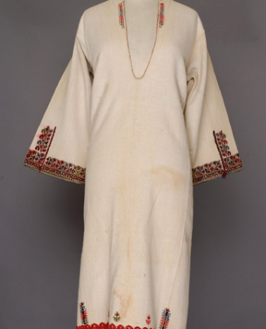 Koumiss', women's chemise from Mega Zaloufi 
