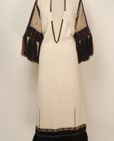 Cotton woven chemise, embroidered with black and coloured silk outradhes 