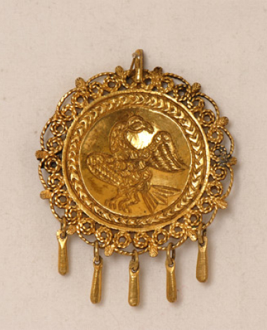 Pectoral pin ornamented with an eagle
