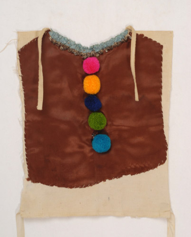 Plastron, pectoral accessory of the women's costume from Alona, ornamented with coloured woollen small tassels (pon-pon)