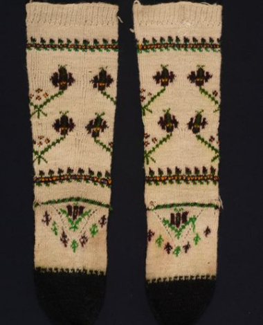 Tsirapia, women's woollen stockings