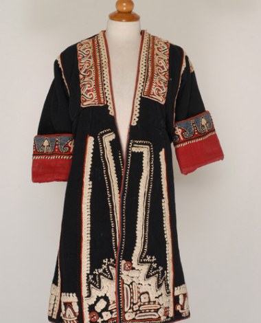 Terlik katriath, women's sleeved overcoat