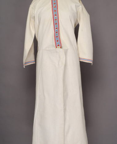 Pokamisa, women's chemise from Karpathos