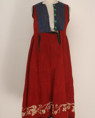 Foustani (dress) made of red garment